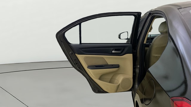 View Honda Amaze Image 22 Used Honda Amaze Image 22