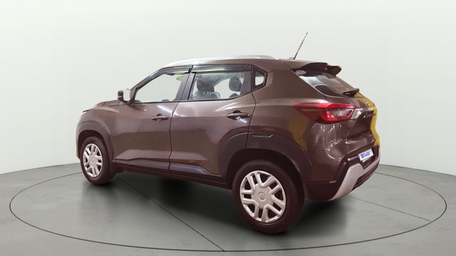 View Nissan Magnite Image 2 Used Nissan Magnite Image 2