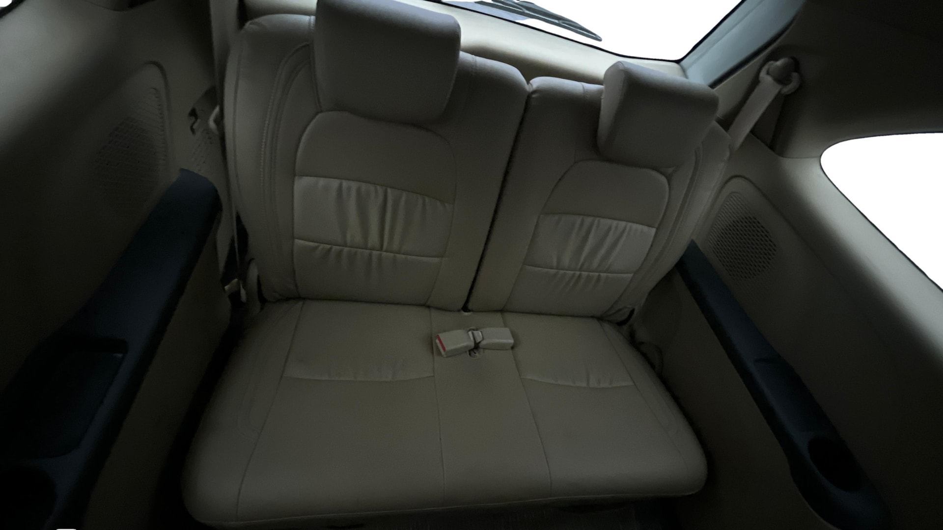 View 2015 Honda Mobilio E Diesel Image 13 Used 2015 Honda Mobilio E Diesel Image 13