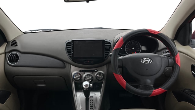 View Hyundai i10 Image 30 Used Hyundai i10 Image 30