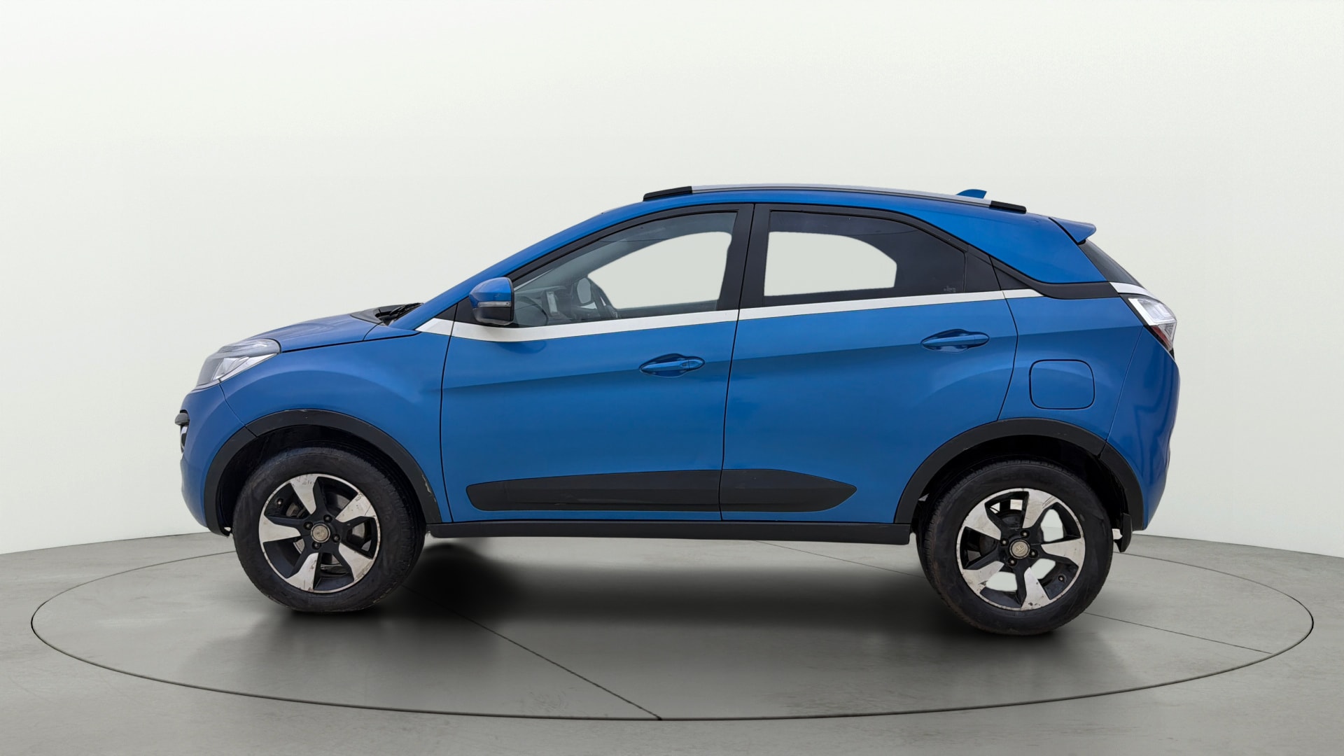 Used 2017 Tata Nexon Used 2017 Tata Nexon