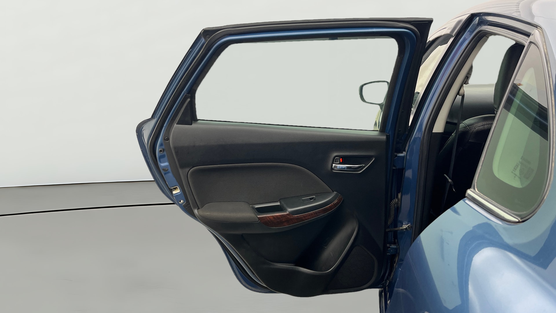 View 2018 Maruti Suzuki 1000 Base Variant Image 14 Used 2018 Maruti Suzuki 1000 Base Variant Image 14