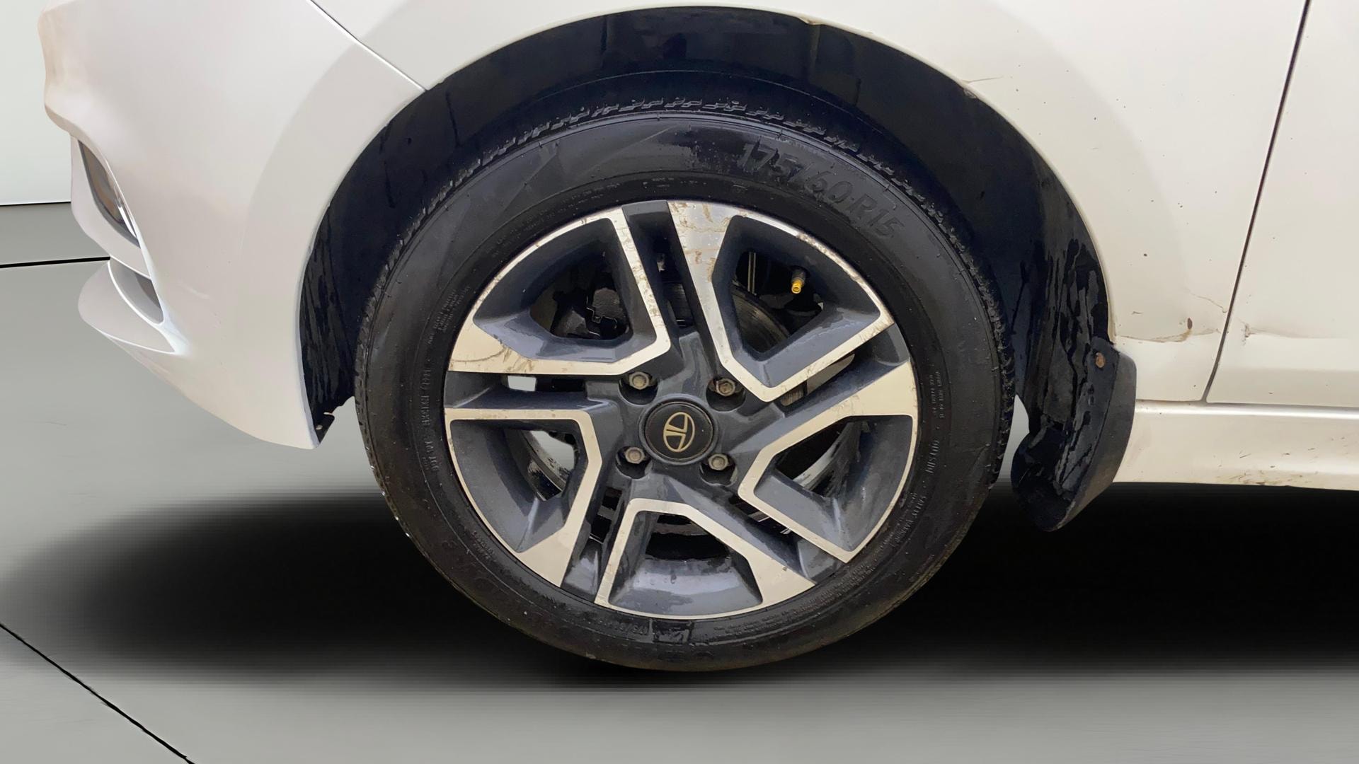 View 2022 Tata Tiago Revotorq XB Image 28 Used 2022 Tata Tiago Revotorq XB Image 28