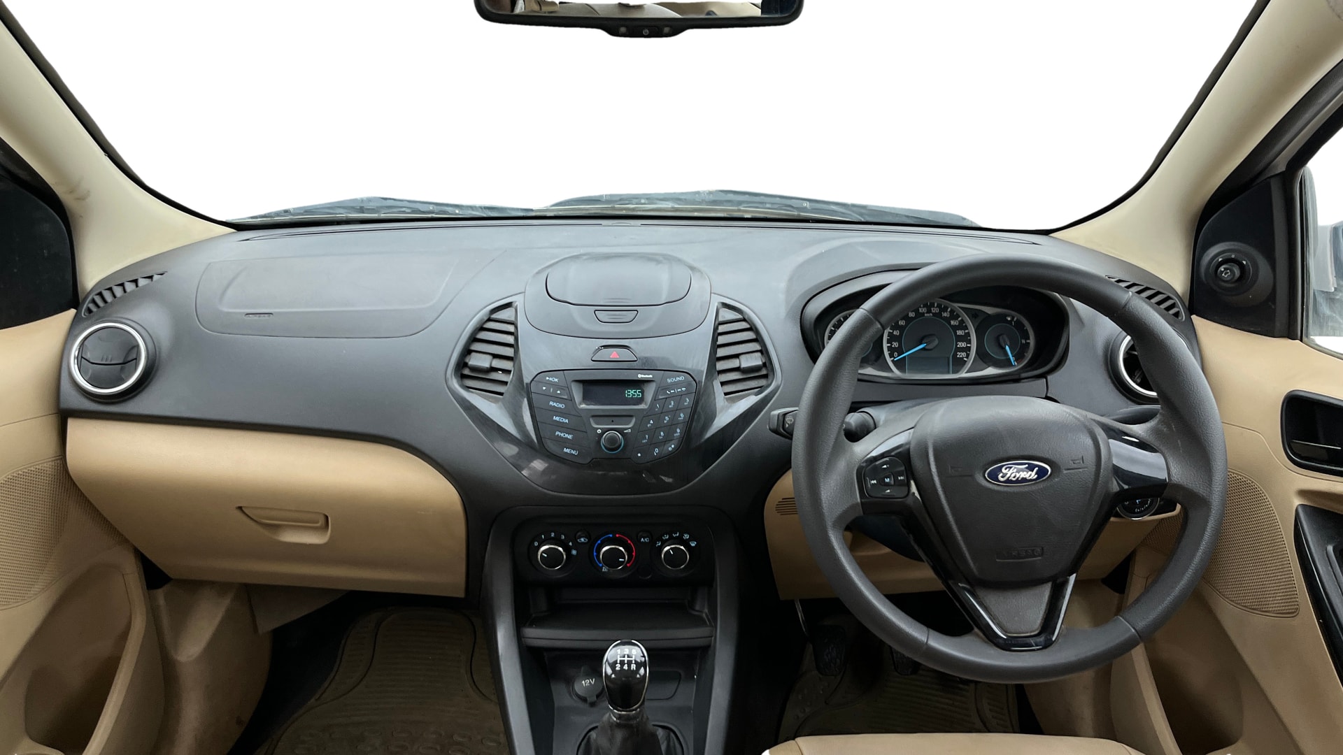 View 2015 Ford Figo Aspire 1.2P Ambiente MT BS IV Image 15 Used 2015 Ford Figo Aspire 1.2P Ambiente MT BS IV Image 15