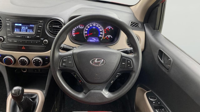 View Hyundai Grand i10 Image 20 Used Hyundai Grand i10 Image 20