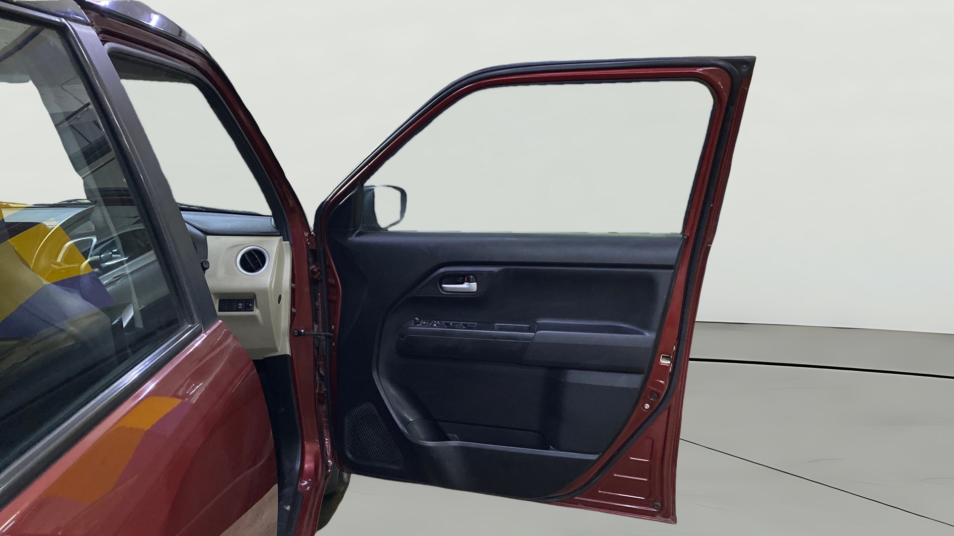 View 2023 Maruti Suzuki 1000 Base Variant Image 43 Used 2023 Maruti Suzuki 1000 Base Variant Image 43