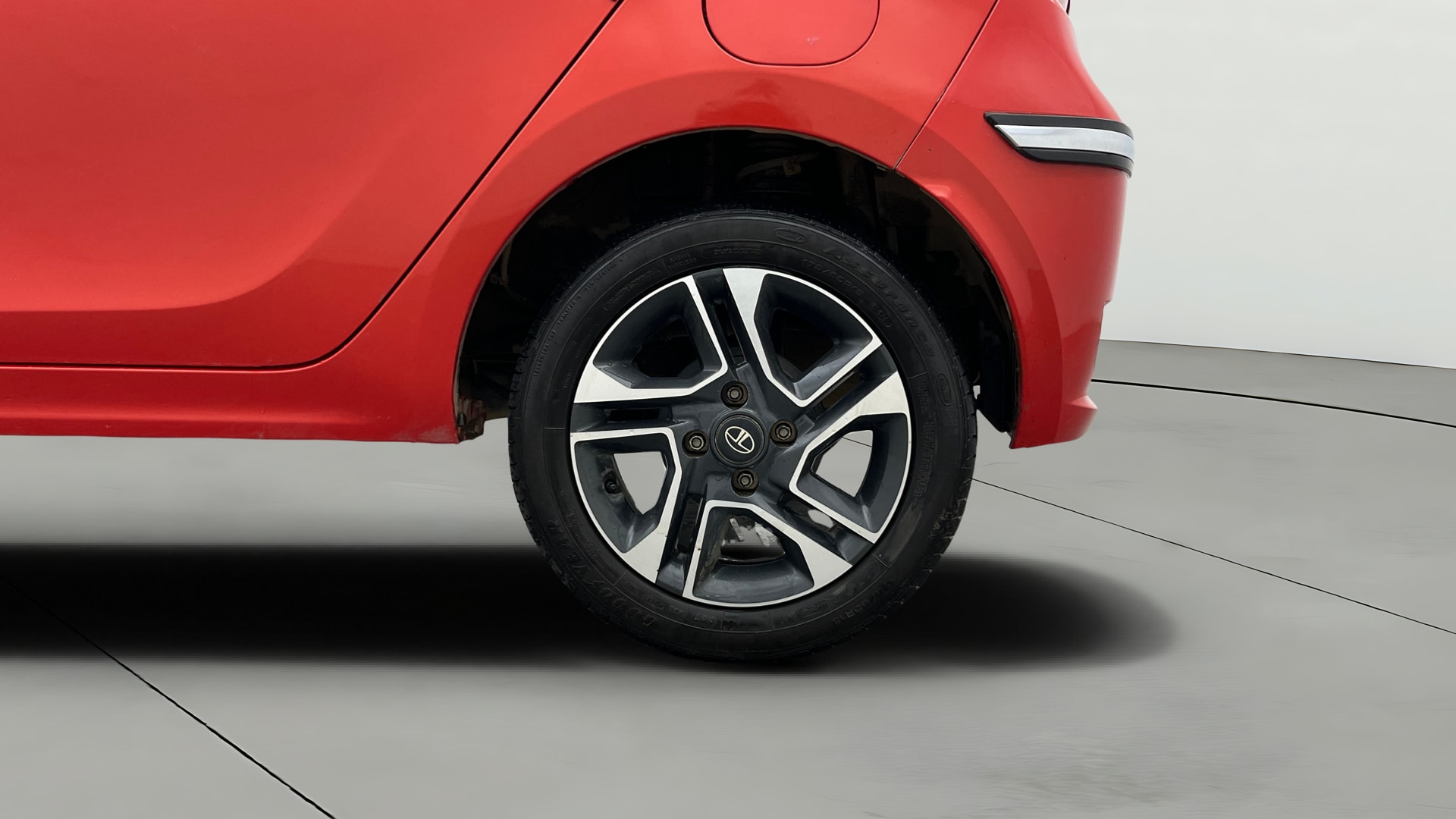 Used 2022 Tata Tiago Used 2022 Tata Tiago