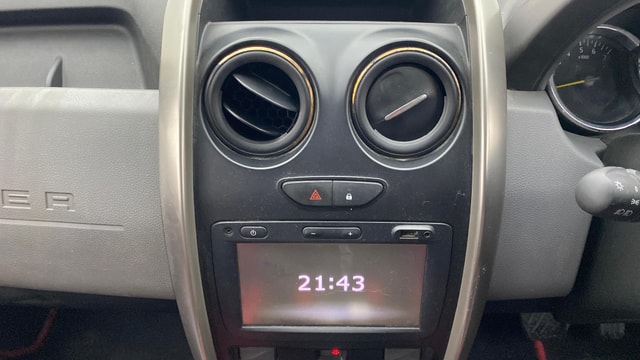 View Renault Duster Image 18 Used Renault Duster Image 18