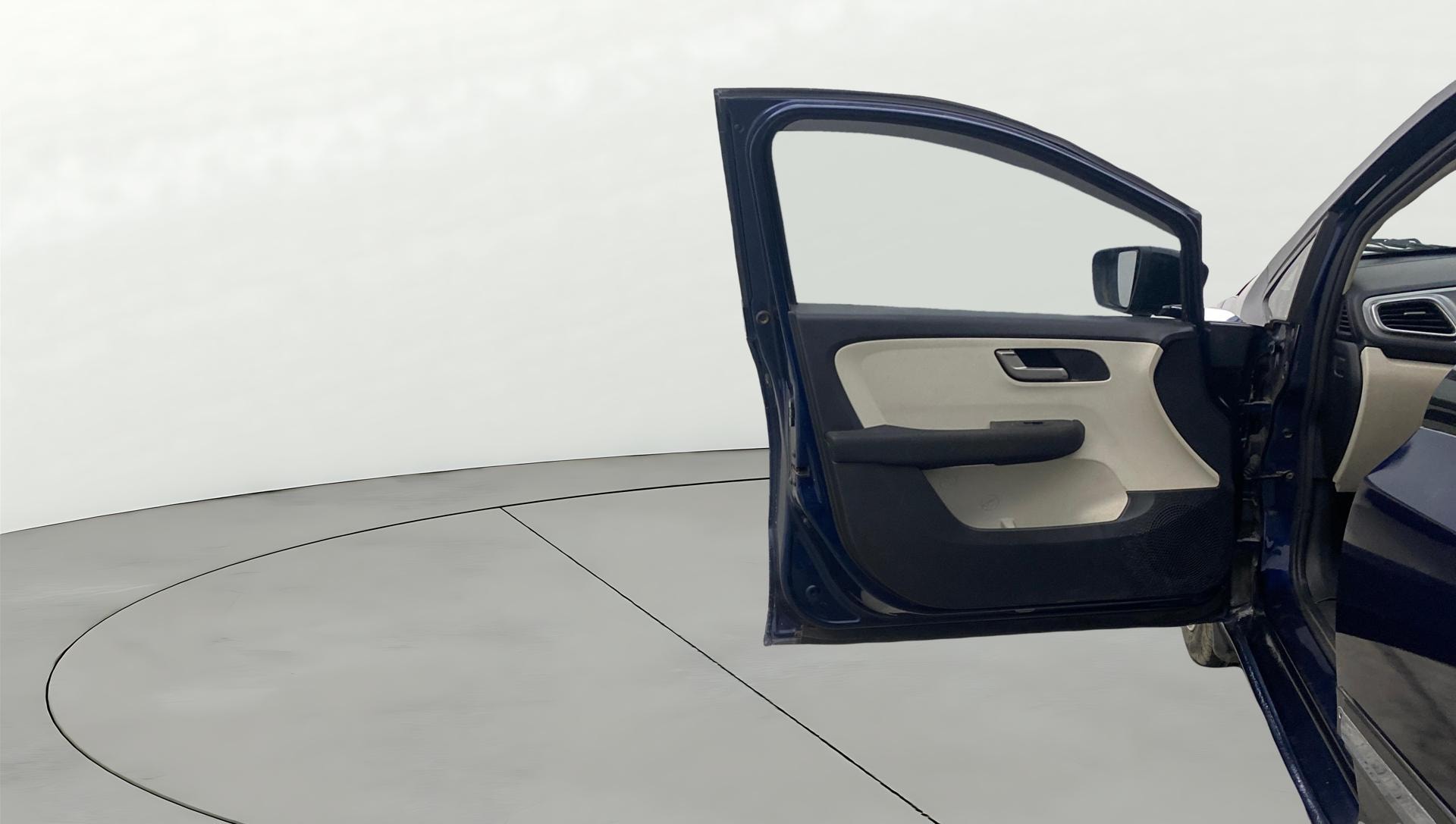 View 2023 Tata Altroz XZ Petrol Image 32 Used 2023 Tata Altroz XZ Petrol Image 32