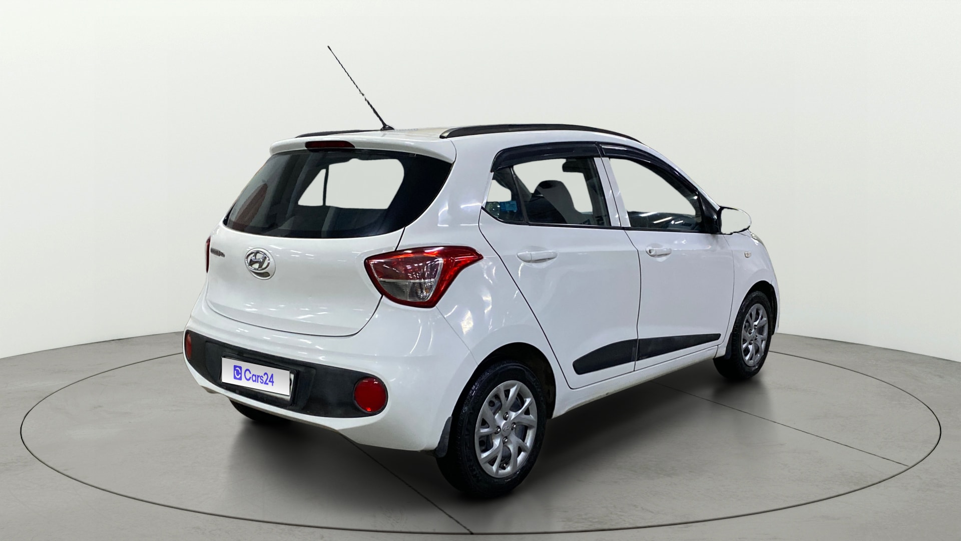 View 2019 Hyundai Grand i10 Magna 1.2 Kappa VTVT Image 41 Used 2019 Hyundai Grand i10 Magna 1.2 Kappa VTVT Image 41