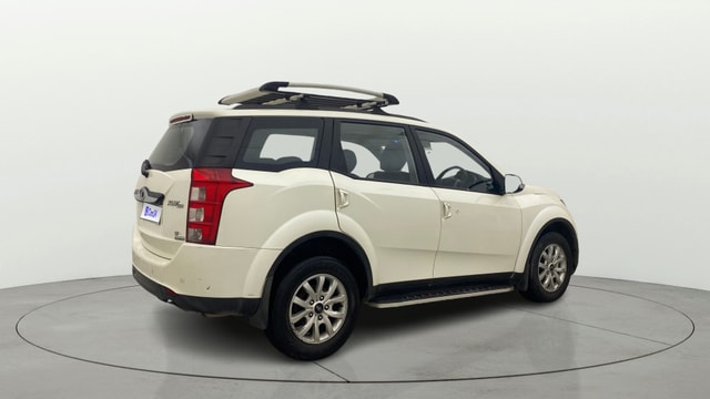 View Mahindra XUV500 Image 48 Used Mahindra XUV500 Image 48