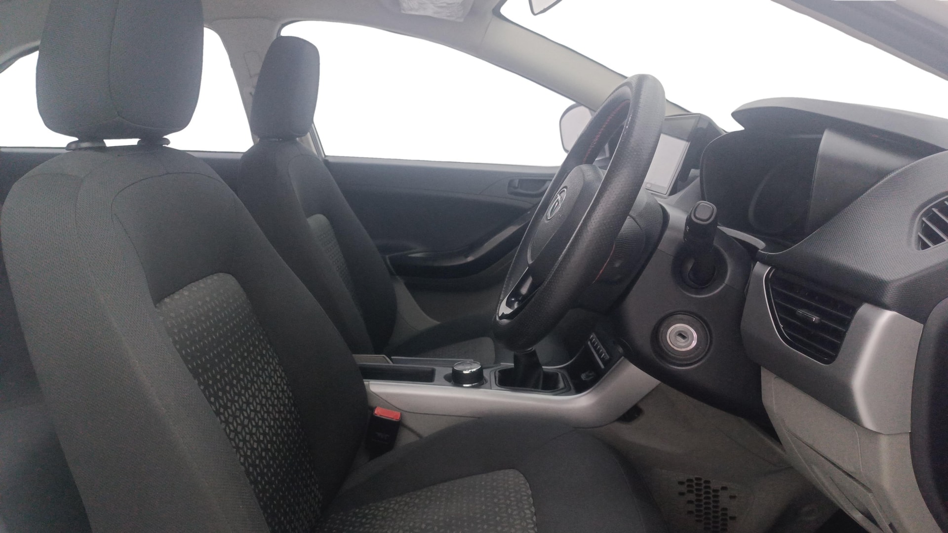 Used 2018 Tata Nexon Used 2018 Tata Nexon