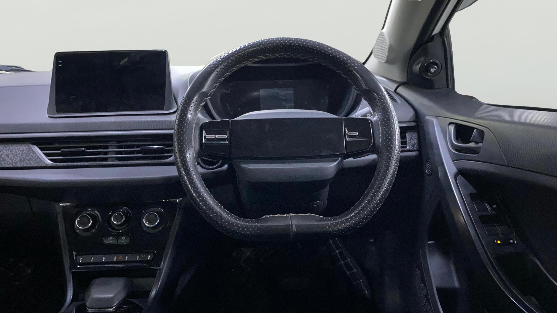 View 2024 Tata Nexon Revotron XE Image 20 Used 2024 Tata Nexon Revotron XE Image 20