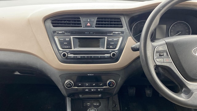 View Hyundai Elite i20 Image 31 Used Hyundai Elite i20 Image 31