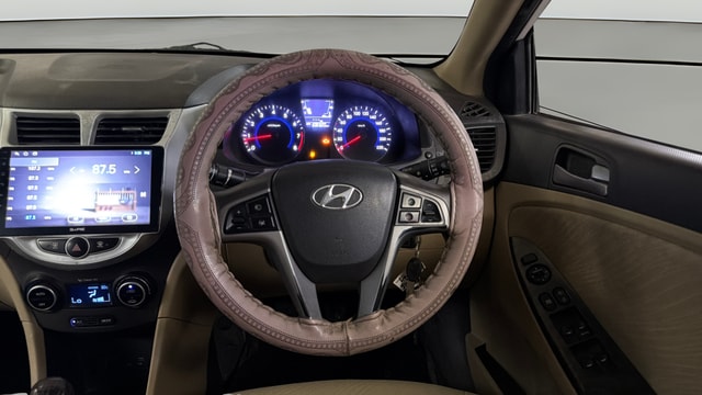 View Hyundai Verna Image 12 Used Hyundai Verna Image 12