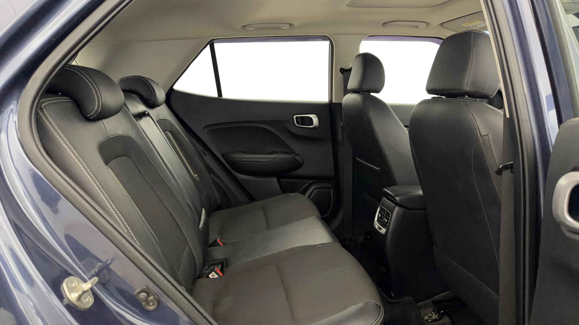View 2021 Hyundai Venue SX (O) 1.0 Petrol Image 36 Used 2021 Hyundai Venue SX (O) 1.0 Petrol Image 36