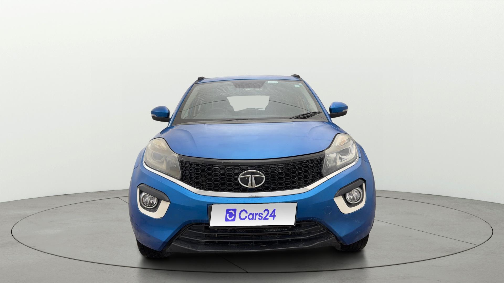 Used 2018 Tata Nexon Used 2018 Tata Nexon