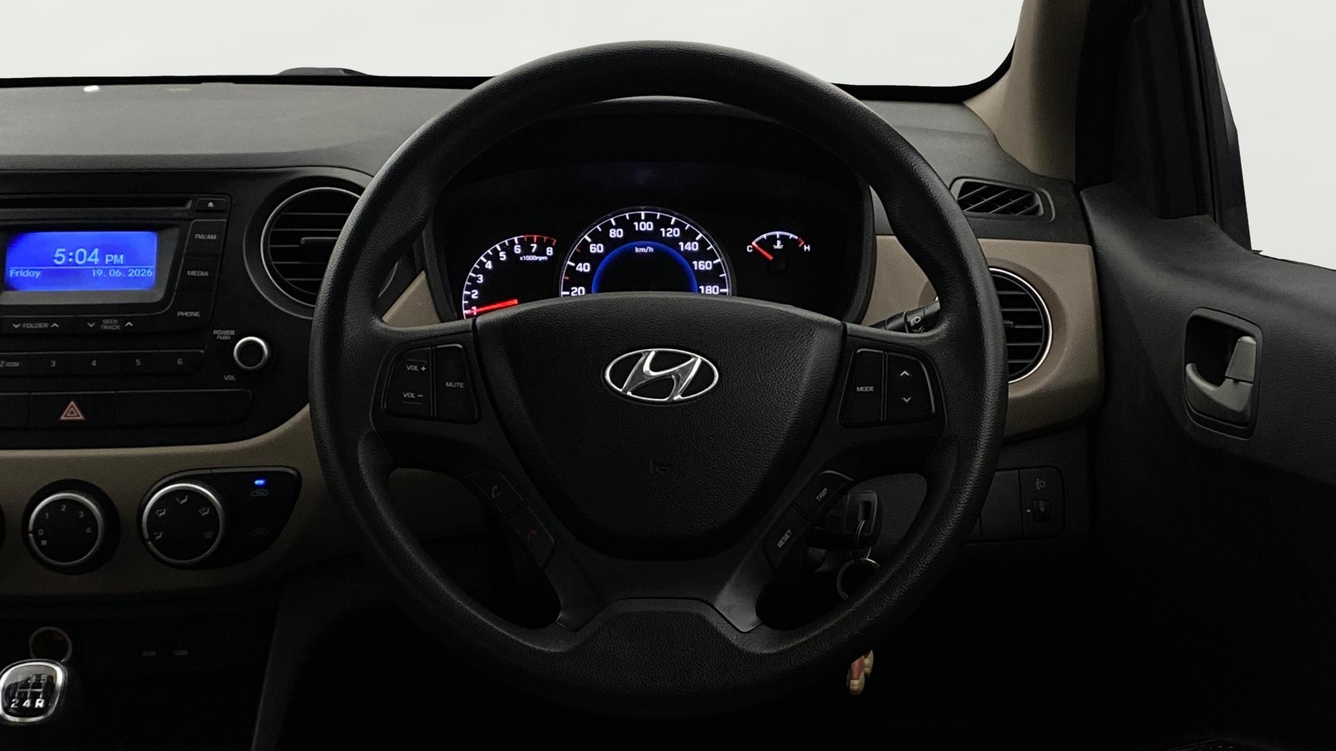 Used 2015 Hyundai Grand i10 Used 2015 Hyundai Grand i10