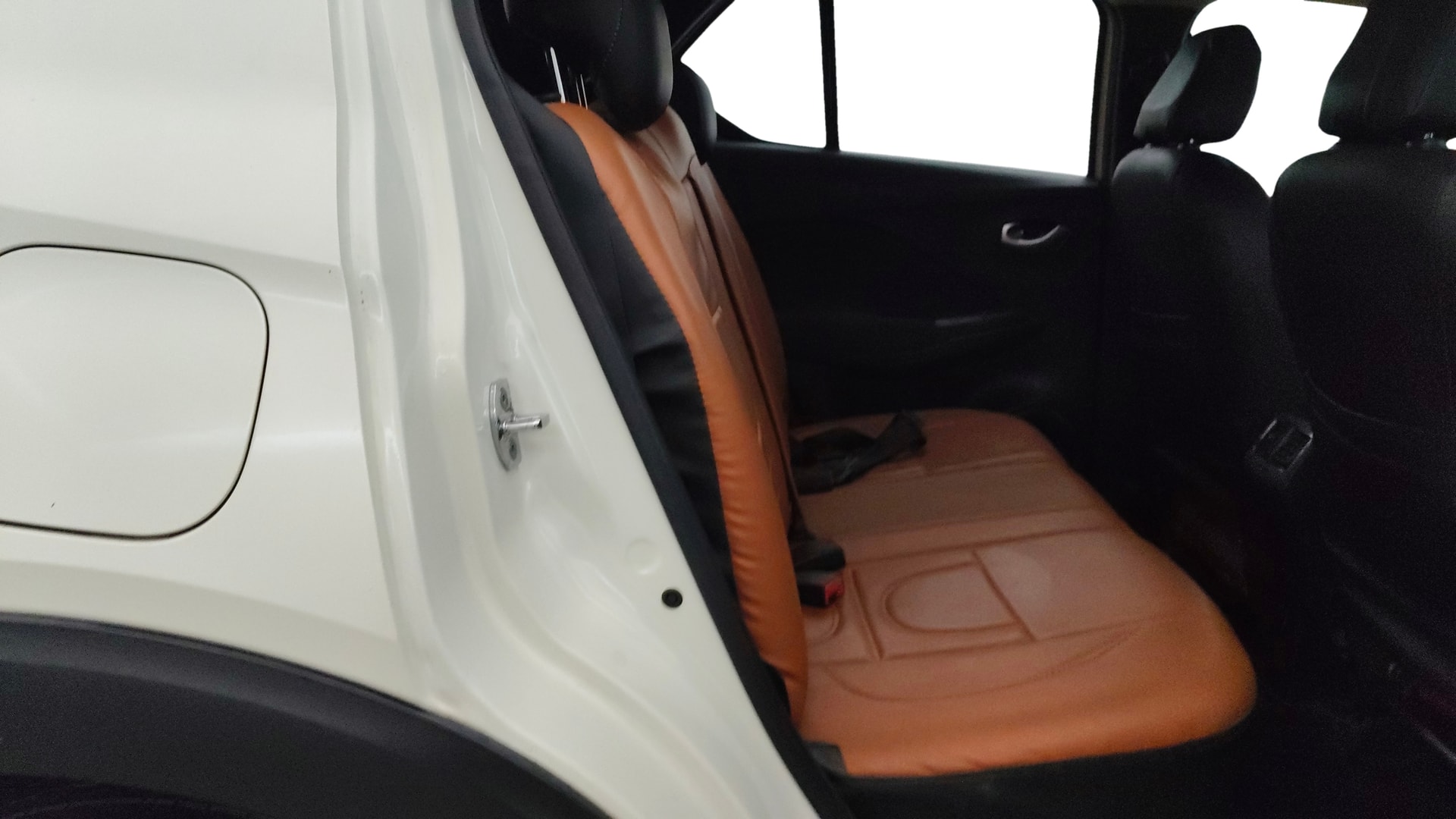 View 2020 Nissan Kicks 1.3 Turbo XV Image 29 Used 2020 Nissan Kicks 1.3 Turbo XV Image 29