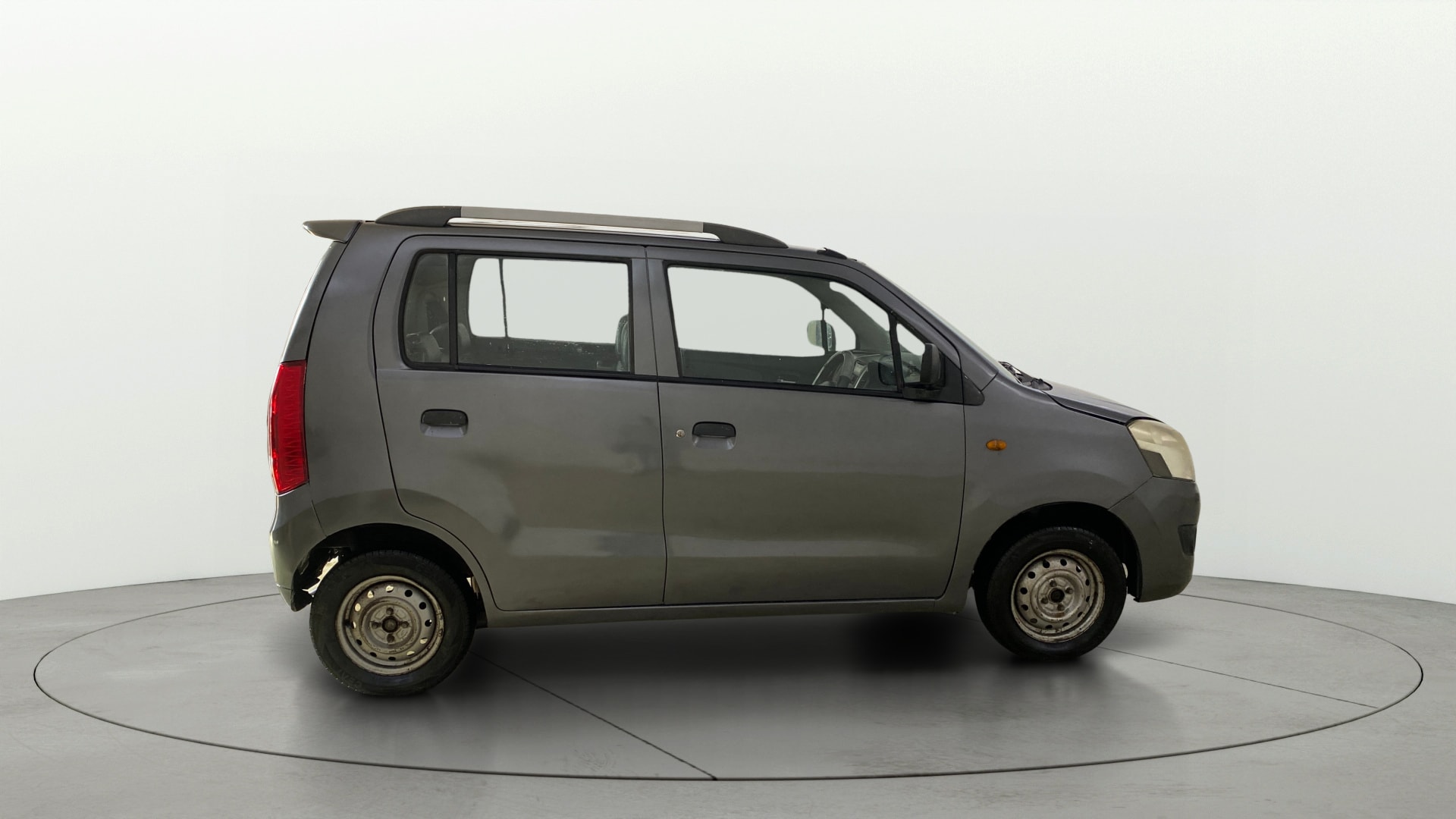 View 2016 Maruti Suzuki 1000 Base Variant Image 8 Used 2016 Maruti Suzuki 1000 Base Variant Image 8
