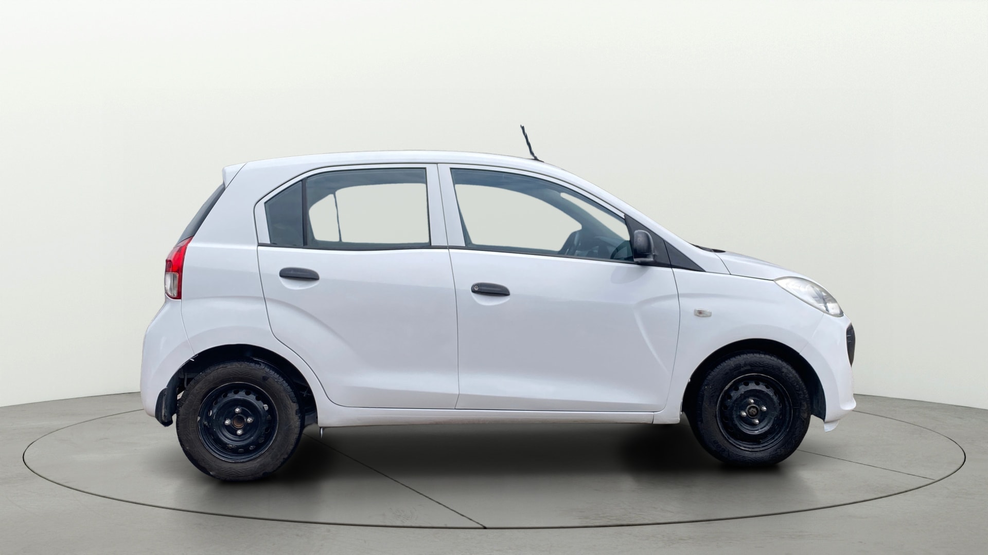 View 2019 Hyundai New Santro Era Executive Petrol Image 8 Used 2019 Hyundai New Santro Era Executive Petrol Image 8