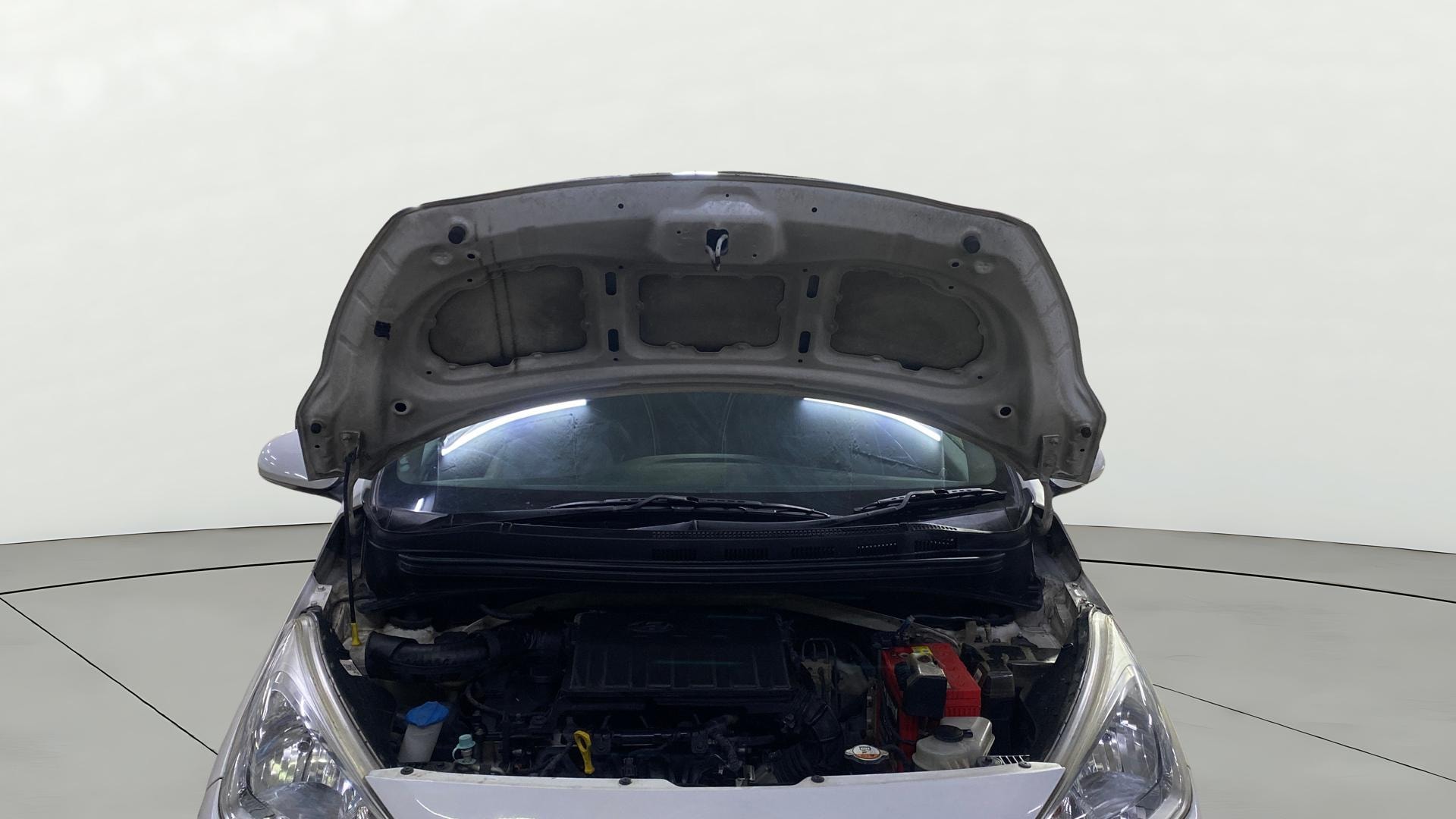 View 2019 Hyundai Grand i10 Sportz 1.2 Kappa Image 19 Used 2019 Hyundai Grand i10 Sportz 1.2 Kappa Image 19