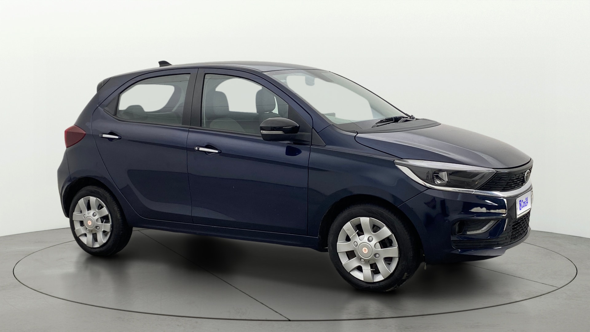 View 2025 Tata Tiago Revotorq XB Image 36 Used 2025 Tata Tiago Revotorq XB Image 36