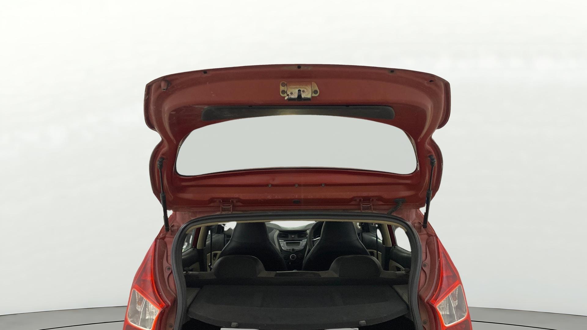 View 2013 Hyundai EON Sportz Image 16 Used 2013 Hyundai EON Sportz Image 16