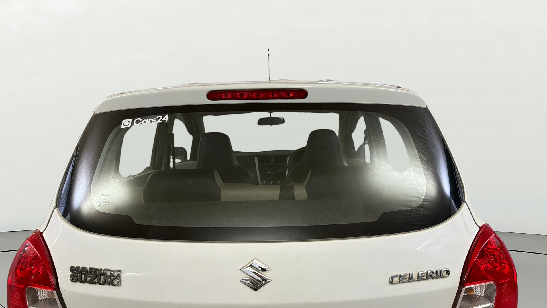 View 2018 Maruti Suzuki 1000 Base Variant Image 4 Used 2018 Maruti Suzuki 1000 Base Variant Image 4