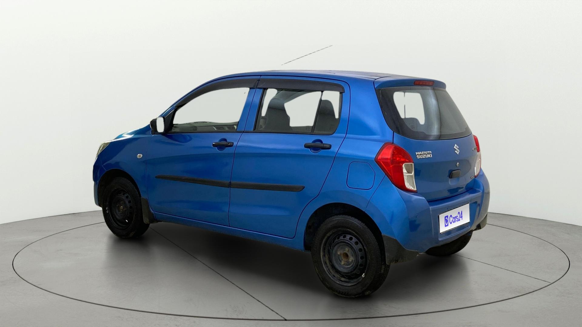 View 2016 Maruti Suzuki 1000 Base Variant Image 2 Used 2016 Maruti Suzuki 1000 Base Variant Image 2