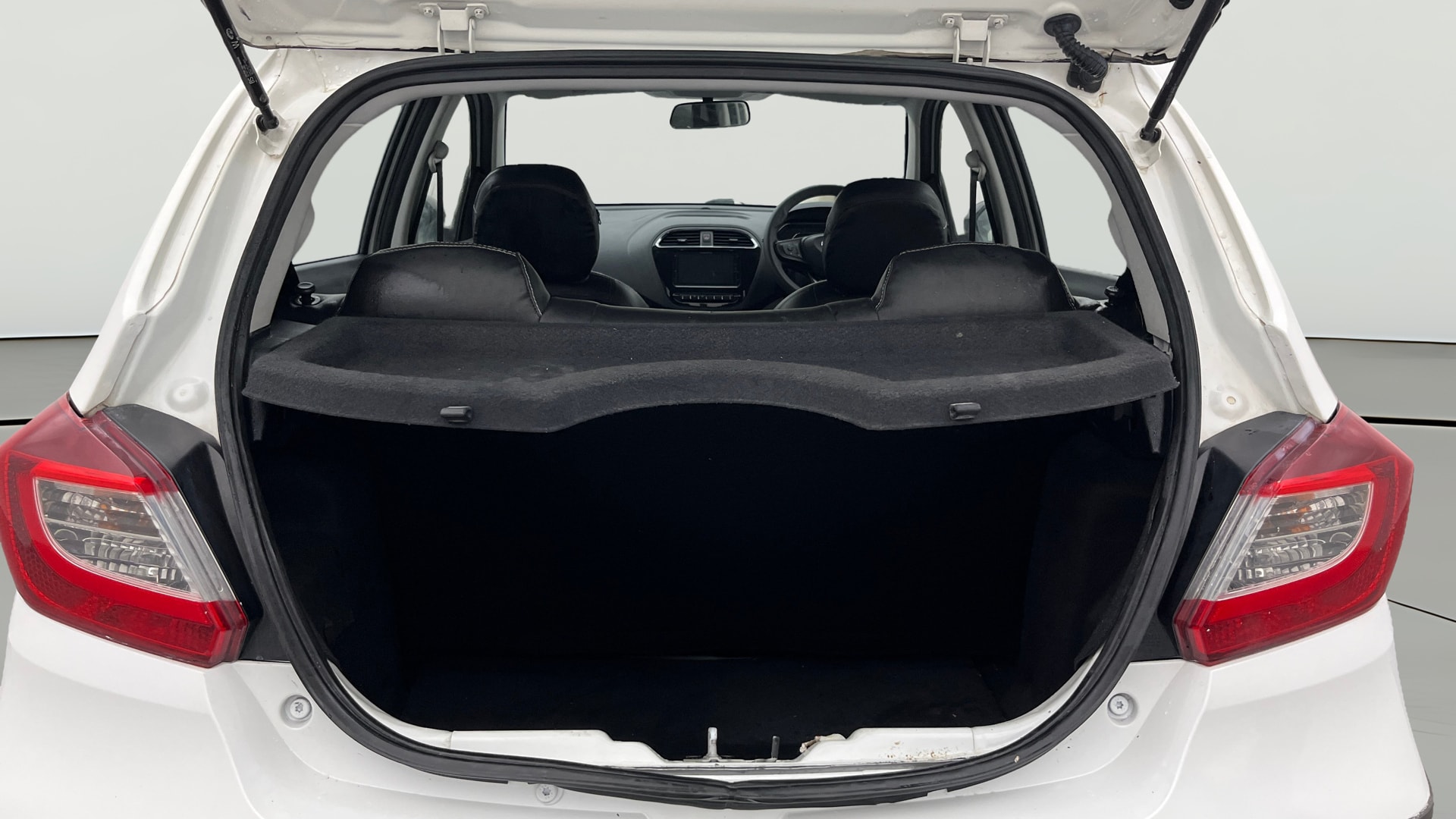 Used 2020 Tata Tiago Used 2020 Tata Tiago