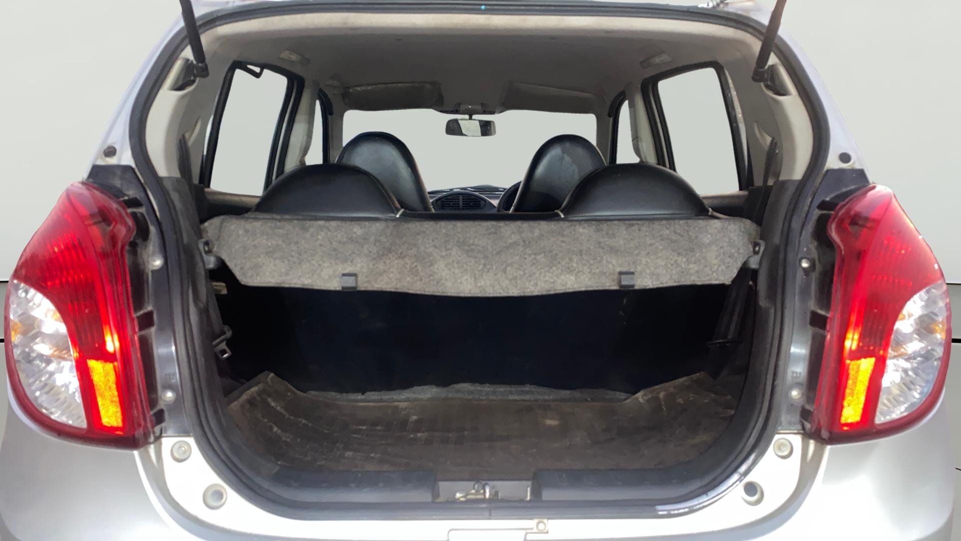View 2016 Maruti Suzuki Alto 800 LX Image 37 Used 2016 Maruti Suzuki Alto 800 LX Image 37