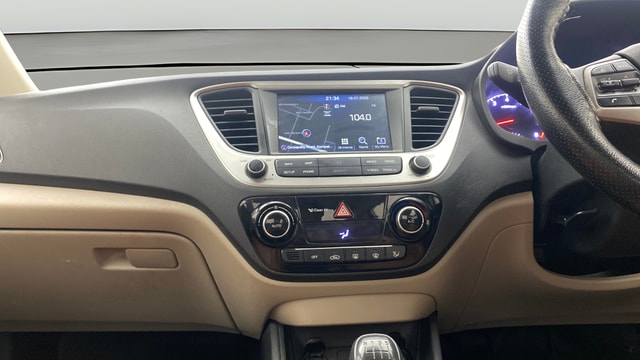 View Hyundai Verna Image 17 Used Hyundai Verna Image 17