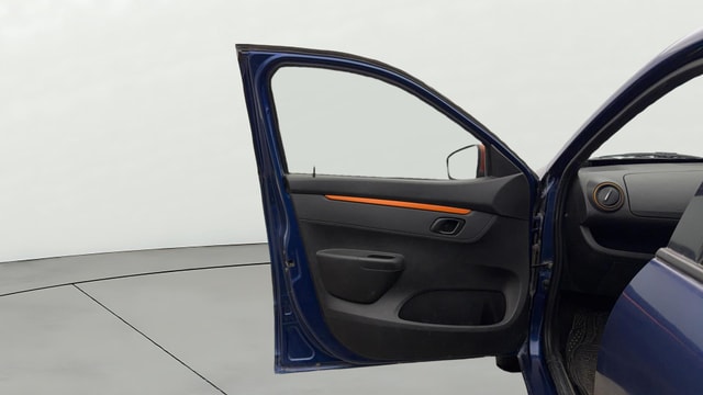 View Renault Kwid Image 30 Used Renault Kwid Image 30
