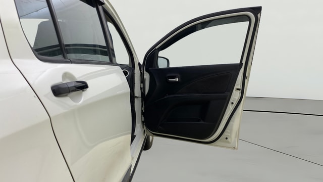 View Maruti Suzuki 1000 Image 45 Used Maruti Suzuki 1000 Image 45