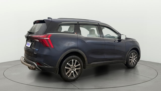 View Mahindra XUV700 Image 47 Used Mahindra XUV700 Image 47