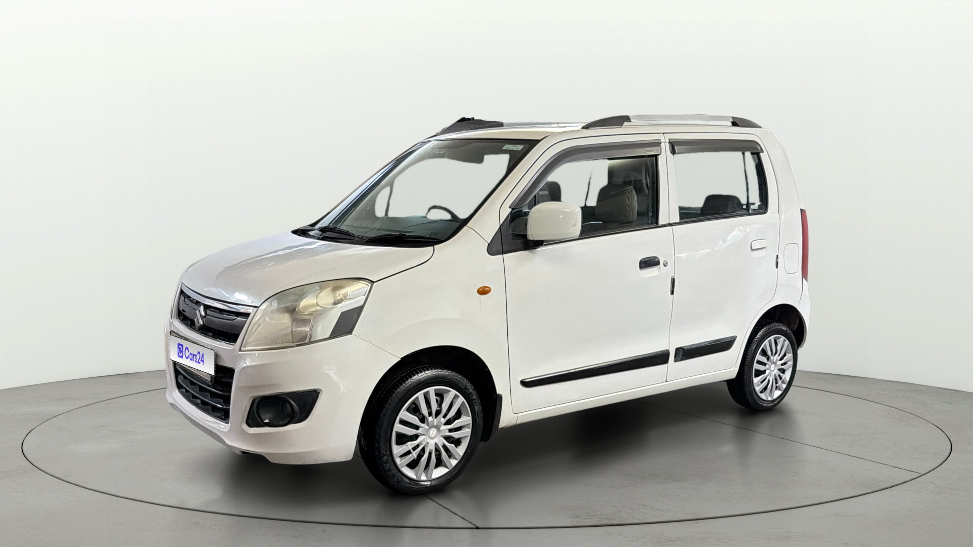 View 2017 Maruti Suzuki 1000 Base Variant Image 34 Used 2017 Maruti Suzuki 1000 Base Variant Image 34