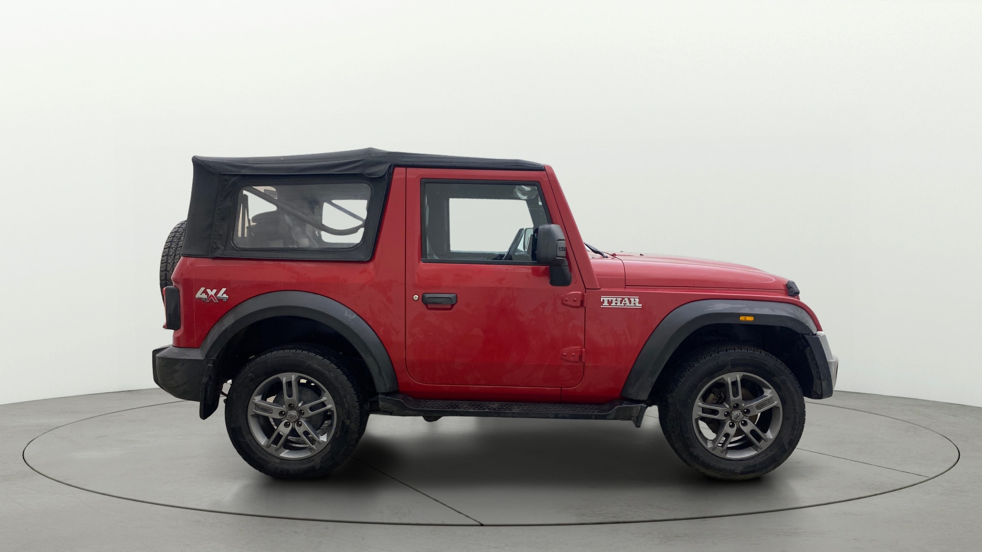 View 2021 Mahindra Thar AX Standard Manual Soft Top 6 Seater Image 8 Used 2021 Mahindra Thar AX Standard Manual Soft Top 6 Seater Image 8