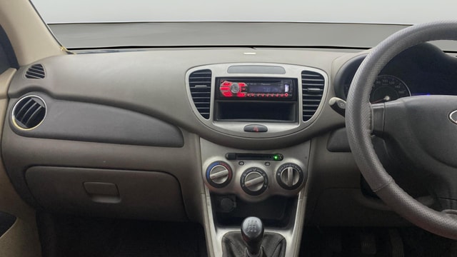 View Hyundai i10 Image 17 Used Hyundai i10 Image 17