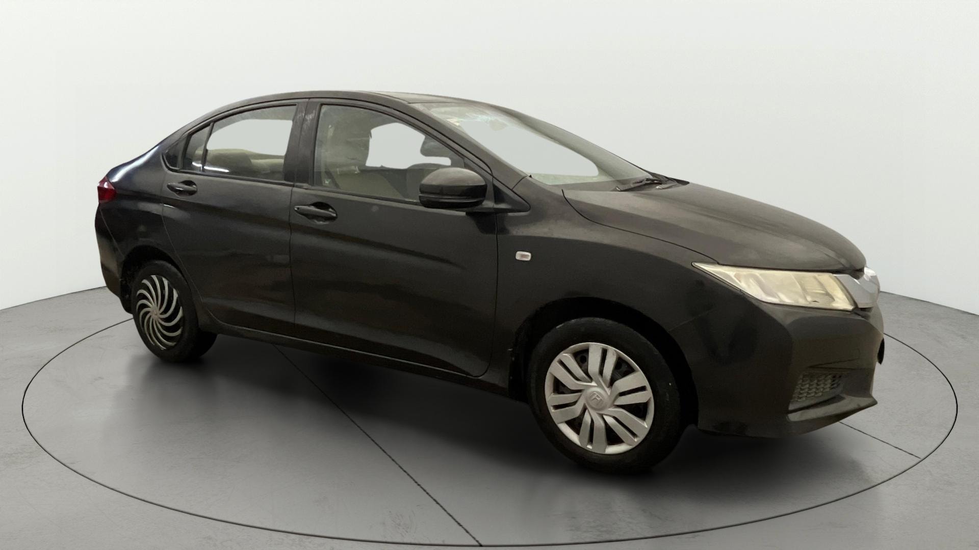 View 2015 Honda City ZX MT Diesel Anniversary Edition Image 22 Used 2015 Honda City ZX MT Diesel Anniversary Edition Image 22
