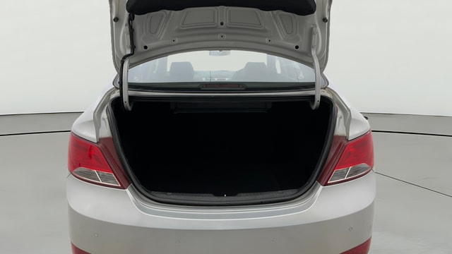View Hyundai Verna Image 39 Used Hyundai Verna Image 39