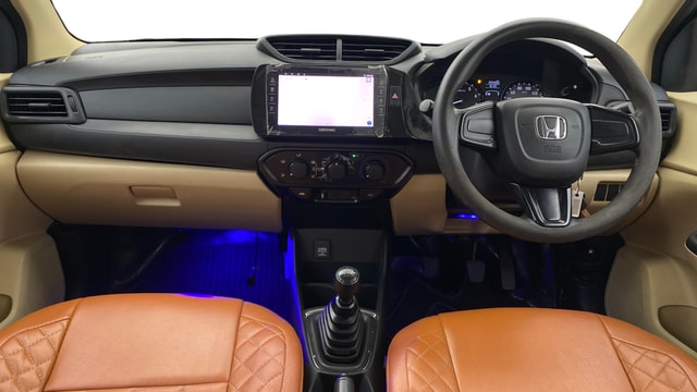 View Honda Amaze Image 15 Used Honda Amaze Image 15