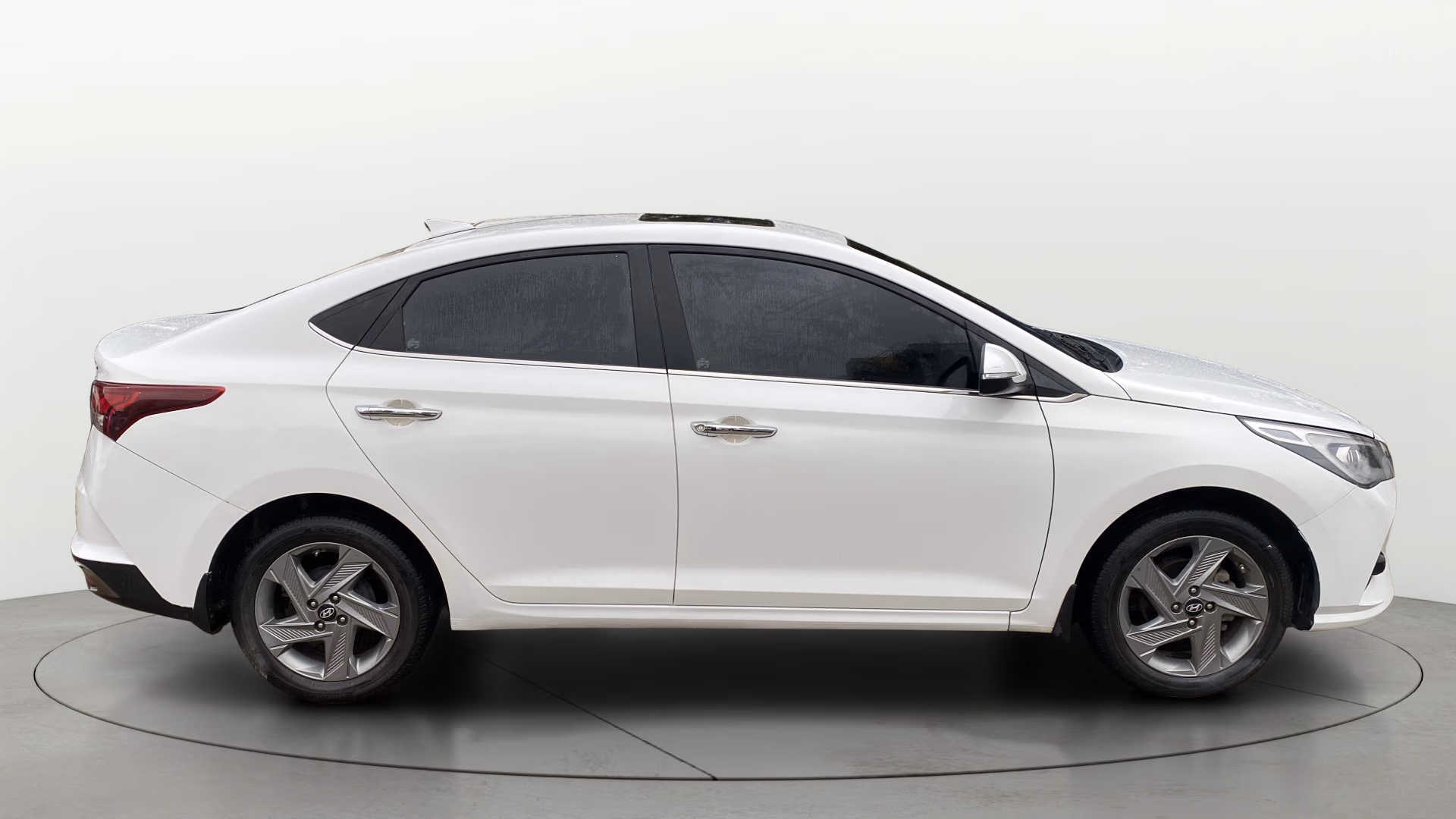 Used 2022 Hyundai Verna Used 2022 Hyundai Verna