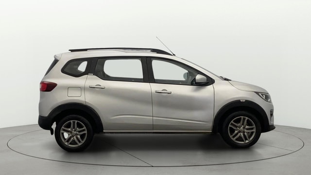 View Renault Triber Image 29 Used Renault Triber Image 29