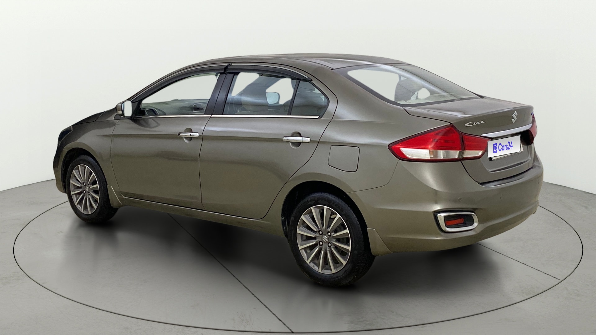 View 2020 Maruti Suzuki 1000 Base Variant Image 2 Used 2020 Maruti Suzuki 1000 Base Variant Image 2