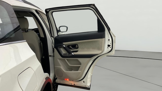 View Tata Safari Image 6 Used Tata Safari Image 6