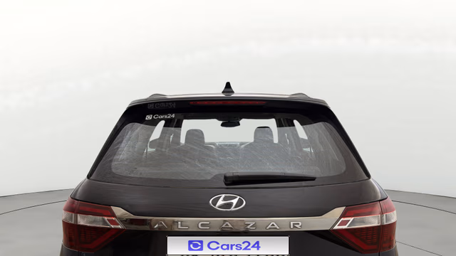 View Hyundai Alcazar Image 4 Used Hyundai Alcazar Image 4