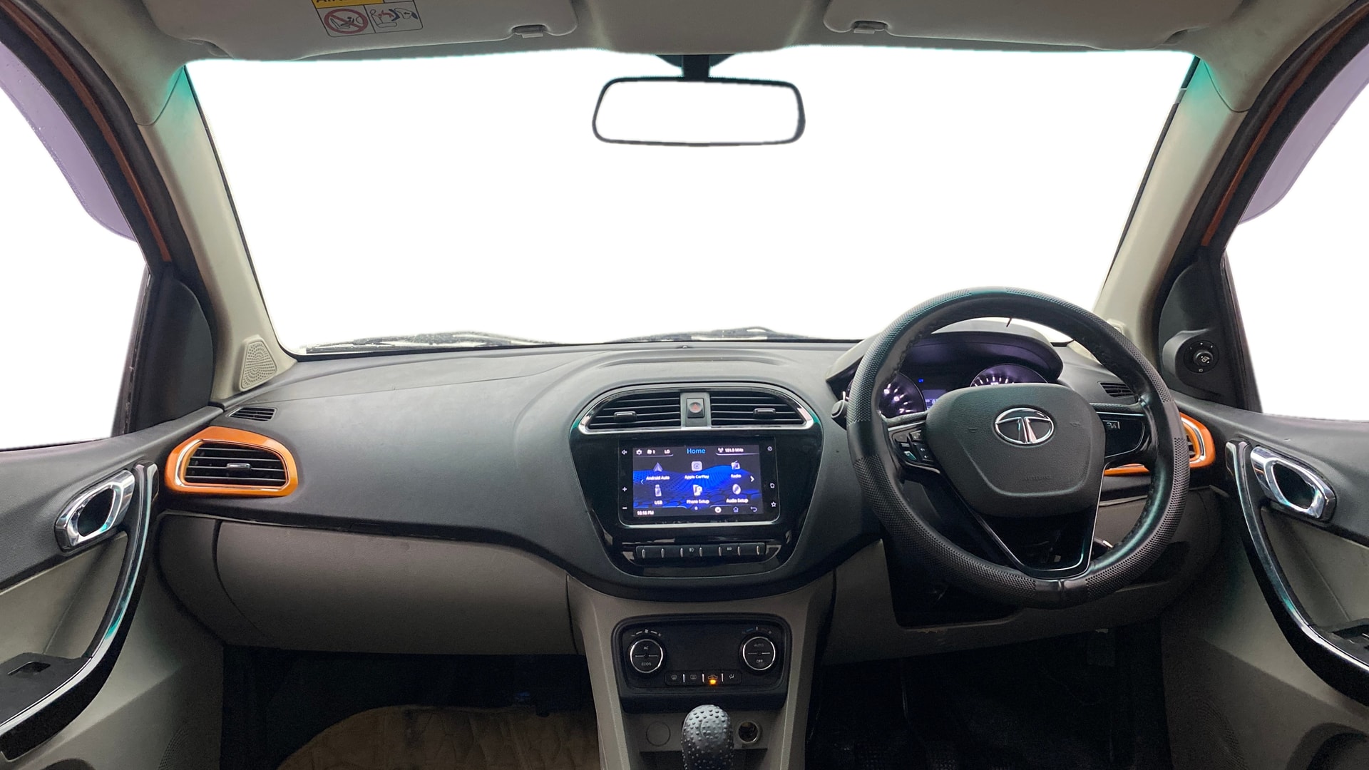 View 2019 Tata Tiago Revotorq XB Image 16 Used 2019 Tata Tiago Revotorq XB Image 16