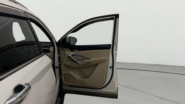View MG Hector Image 48 Used MG Hector Image 48