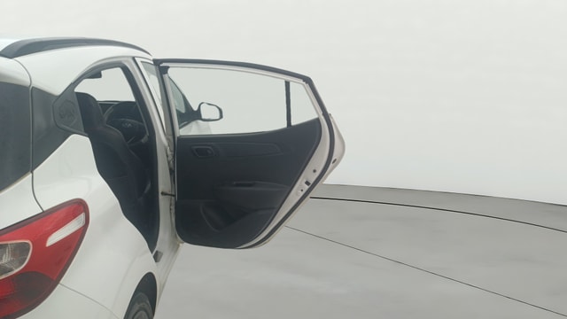 View Hyundai Grand i10 Nios Image 7 Used Hyundai Grand i10 Nios Image 7